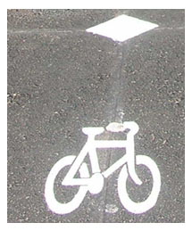 Side image - cycleway road markings