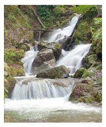 Side image - Waterfall.