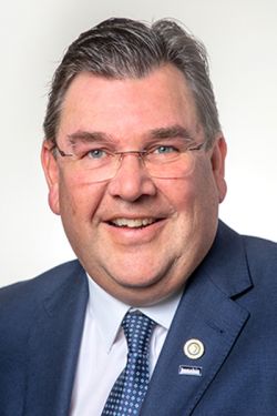 Cr Andrew Whiley Cr Andrew Whiley