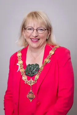 Mayor Sophie Barker