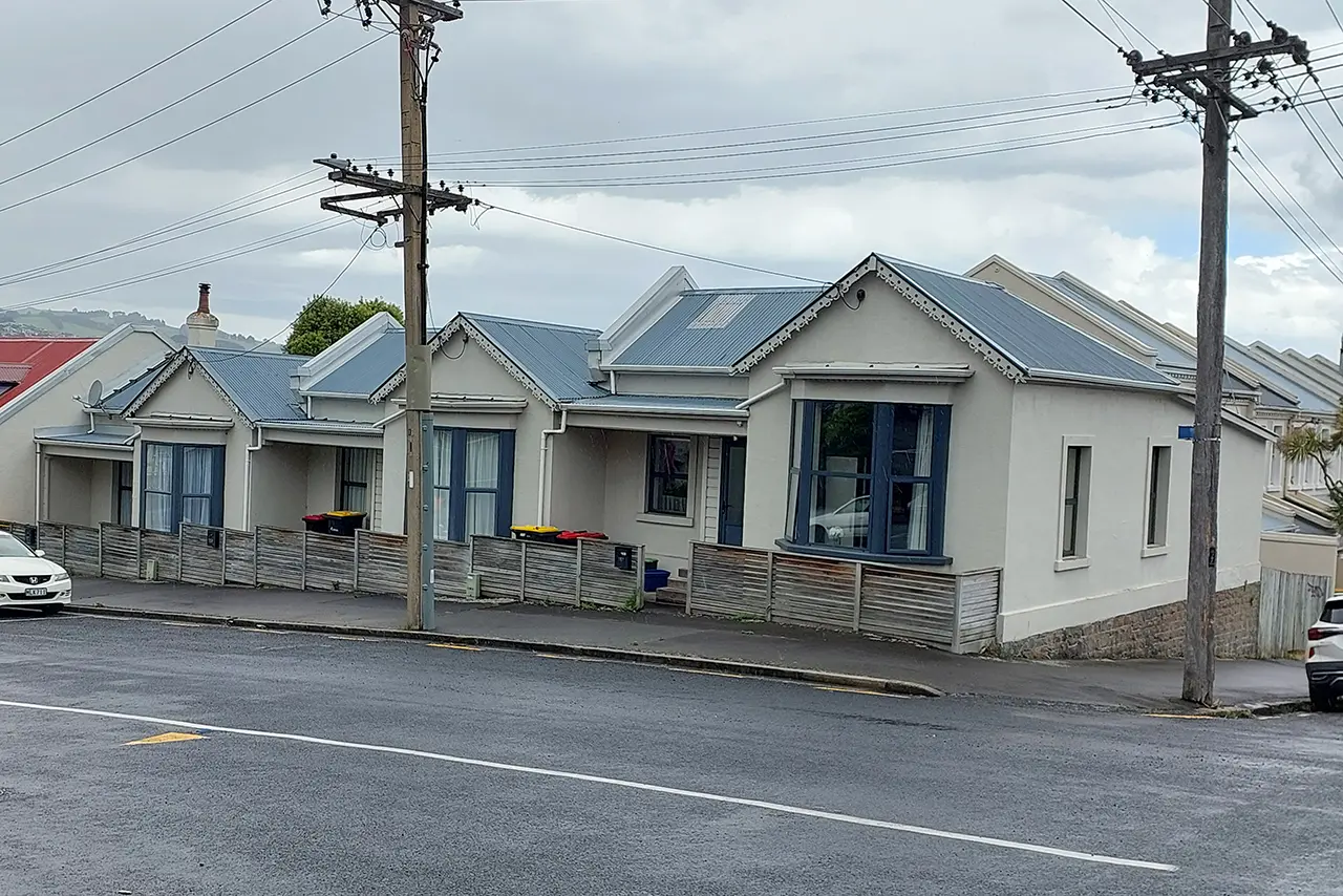 Cairn&rsquo;s Buildings, 157-161 Carroll Street