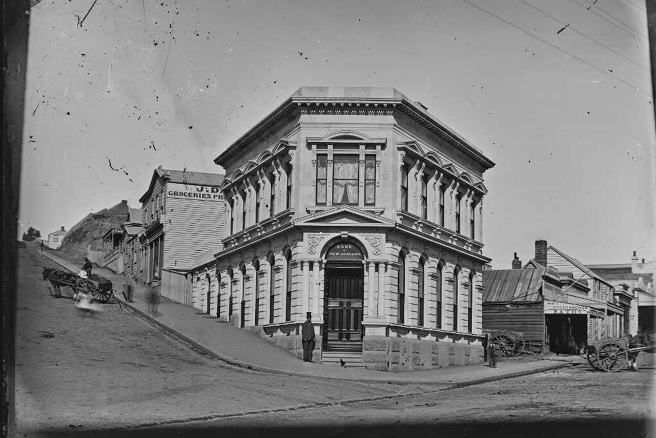  Former Bank of New Zealand, 1 George Street, Port Chalmers