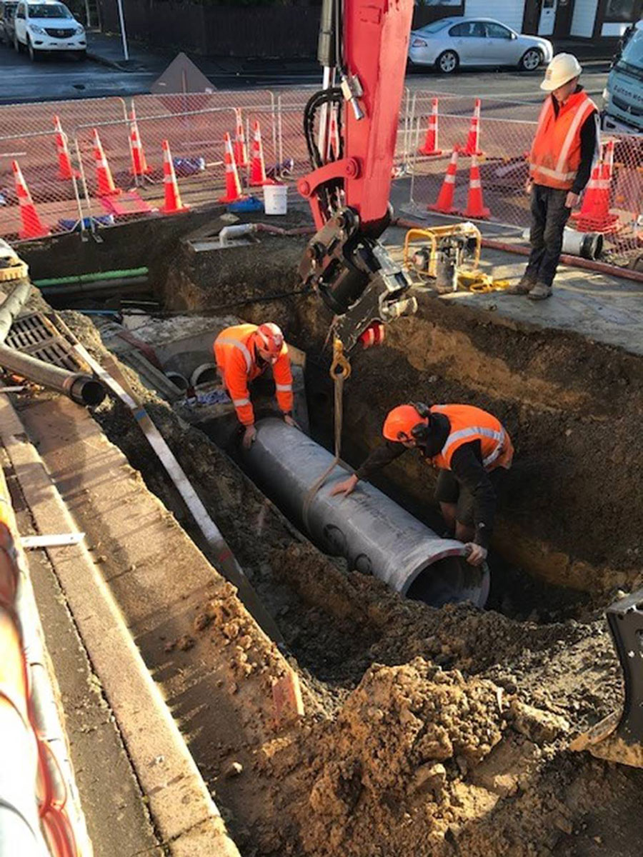 Lower Blacks Road stormwater pipes