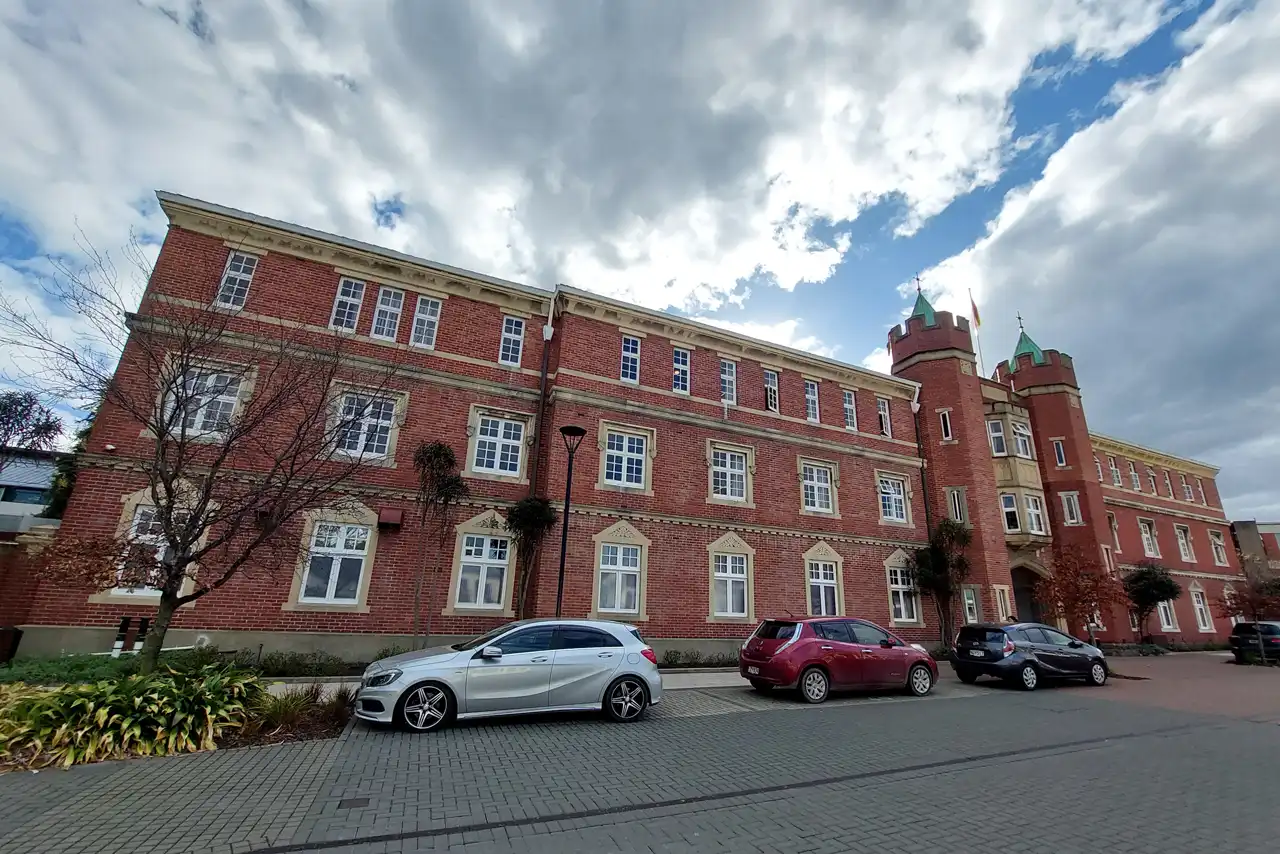 Selwyn College Main Bldg, Dunedin Central