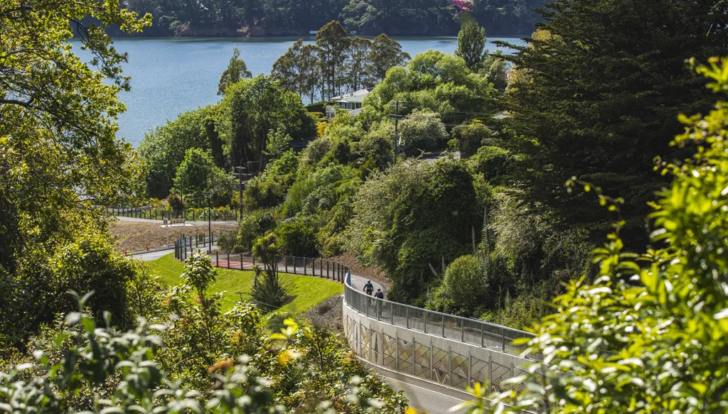 Te Aka Ōtākou - The Harbour Cycleway