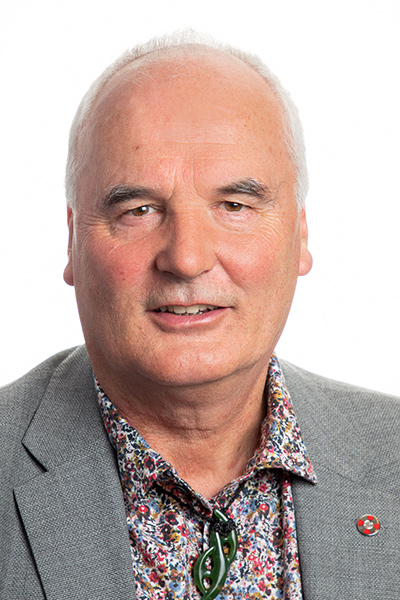 Hoani Langsbury